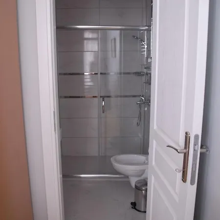 Lägenhet Ozcans Pera Flats 3 *